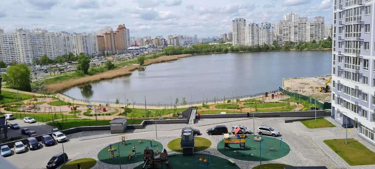 Apartments Swan Lake Kyiv